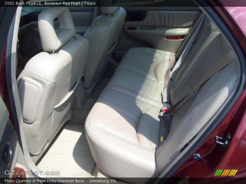 Bordeaux Red Pearl / Taupe 2002 Buick Regal LS