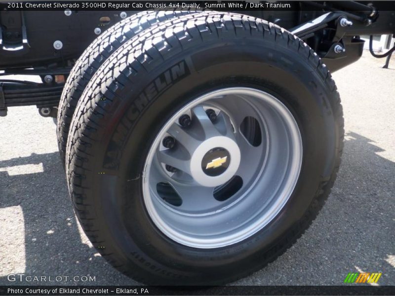Summit White / Dark Titanium 2011 Chevrolet Silverado 3500HD Regular Cab Chassis 4x4 Dually