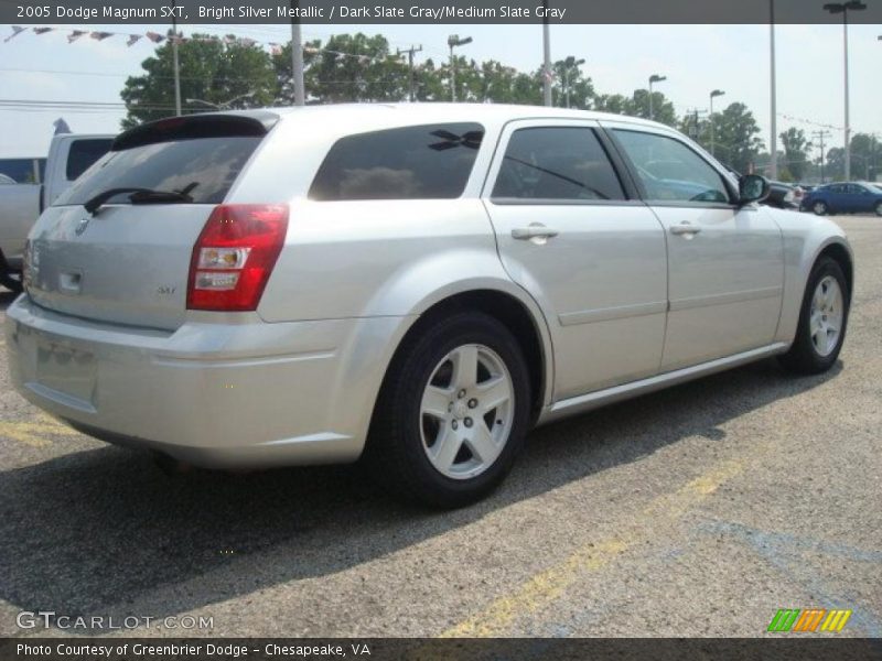 Bright Silver Metallic / Dark Slate Gray/Medium Slate Gray 2005 Dodge Magnum SXT