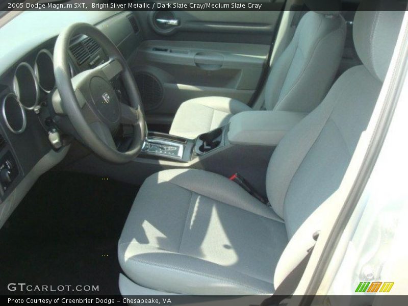 Bright Silver Metallic / Dark Slate Gray/Medium Slate Gray 2005 Dodge Magnum SXT