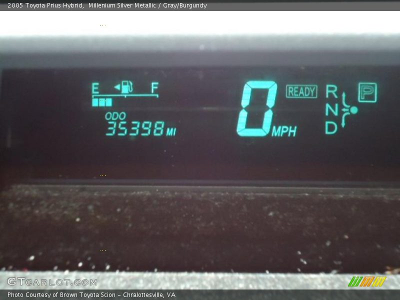 Millenium Silver Metallic / Gray/Burgundy 2005 Toyota Prius Hybrid