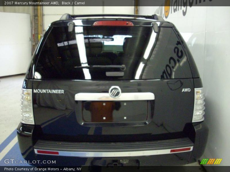 Black / Camel 2007 Mercury Mountaineer AWD