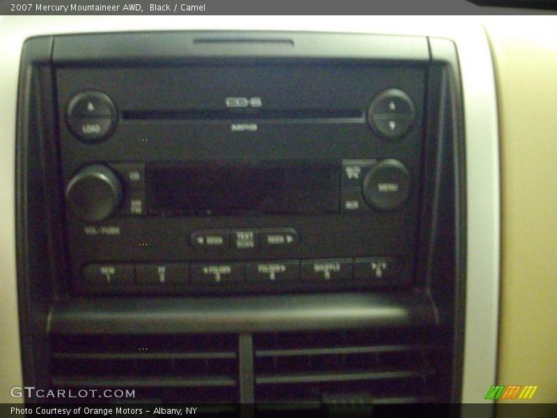 Black / Camel 2007 Mercury Mountaineer AWD