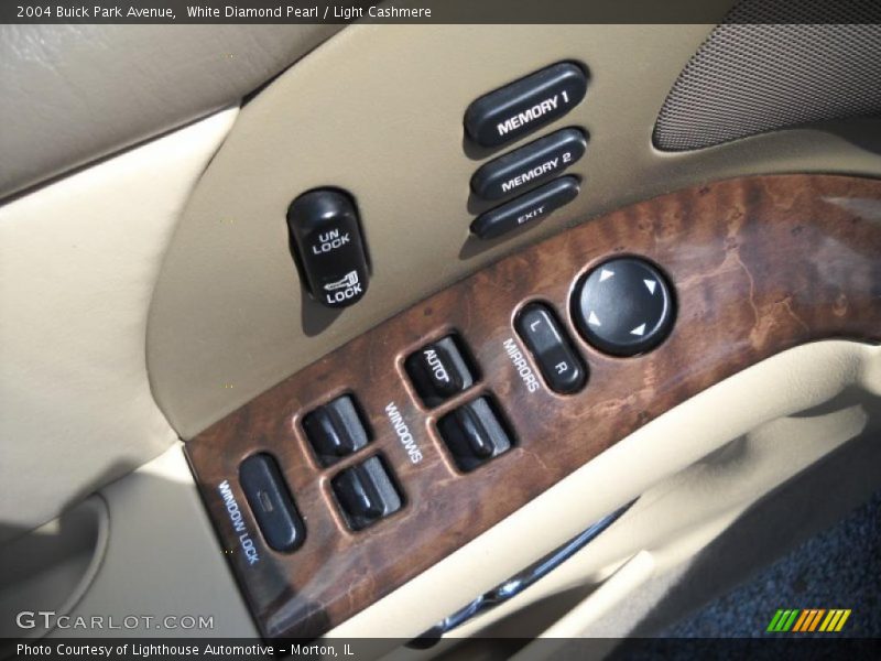 White Diamond Pearl / Light Cashmere 2004 Buick Park Avenue