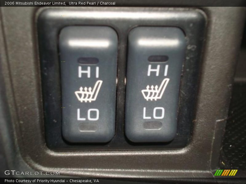 Ultra Red Pearl / Charcoal 2006 Mitsubishi Endeavor Limited