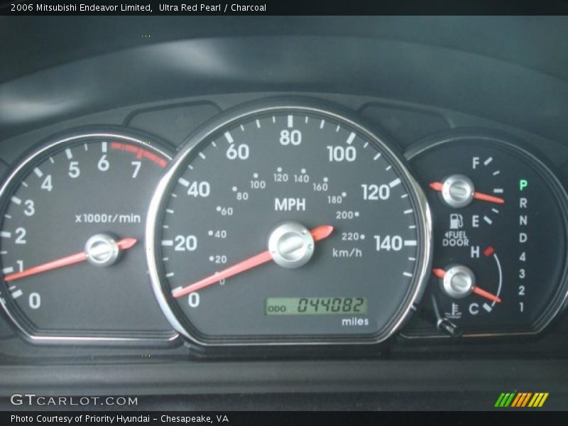 Ultra Red Pearl / Charcoal 2006 Mitsubishi Endeavor Limited