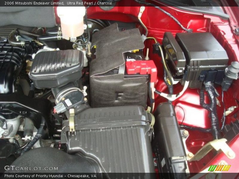 Ultra Red Pearl / Charcoal 2006 Mitsubishi Endeavor Limited