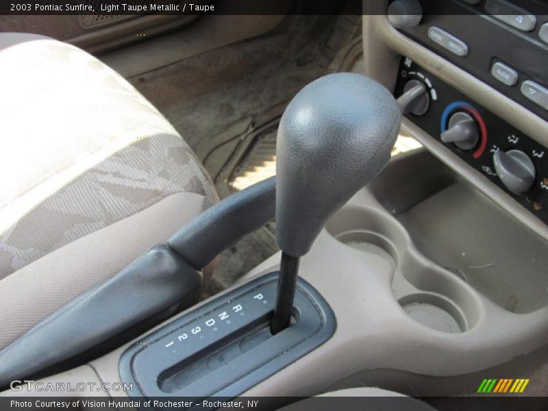 Light Taupe Metallic / Taupe 2003 Pontiac Sunfire