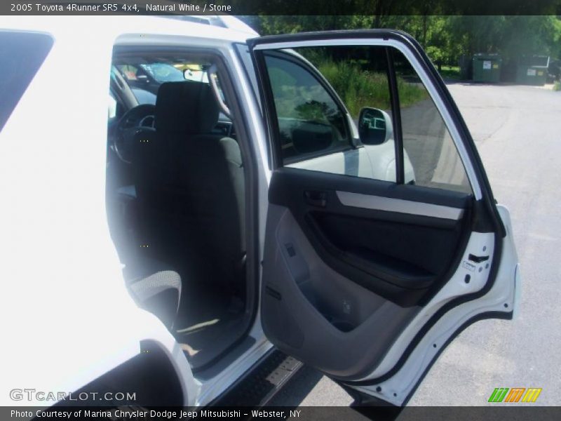Natural White / Stone 2005 Toyota 4Runner SR5 4x4