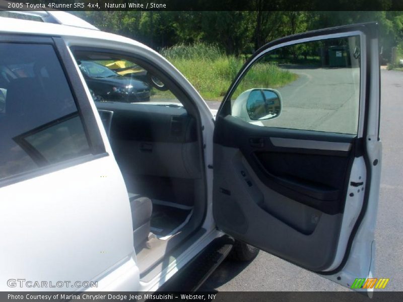 Natural White / Stone 2005 Toyota 4Runner SR5 4x4