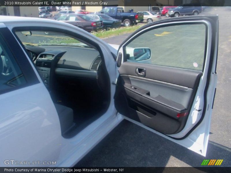 Dover White Pearl / Medium Gray 2010 Mitsubishi Galant FE