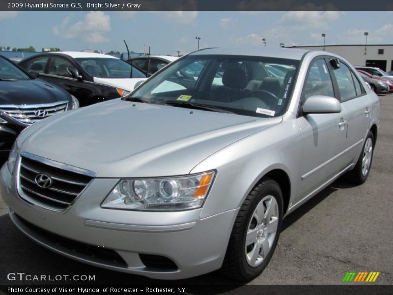 Bright Silver / Gray 2009 Hyundai Sonata GLS