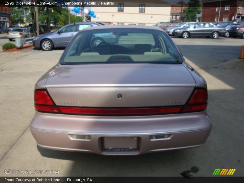 Champagne Metallic / Neutral 1999 Oldsmobile Eighty-Eight