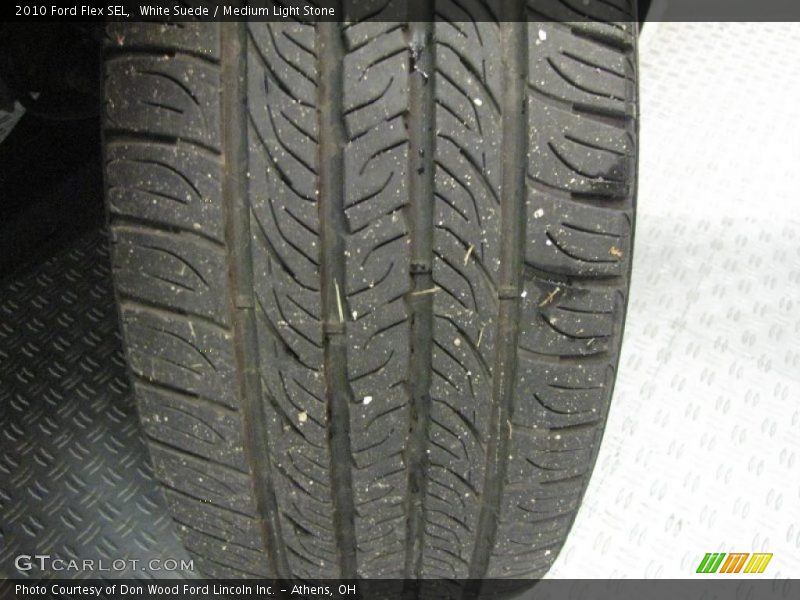 White Suede / Medium Light Stone 2010 Ford Flex SEL