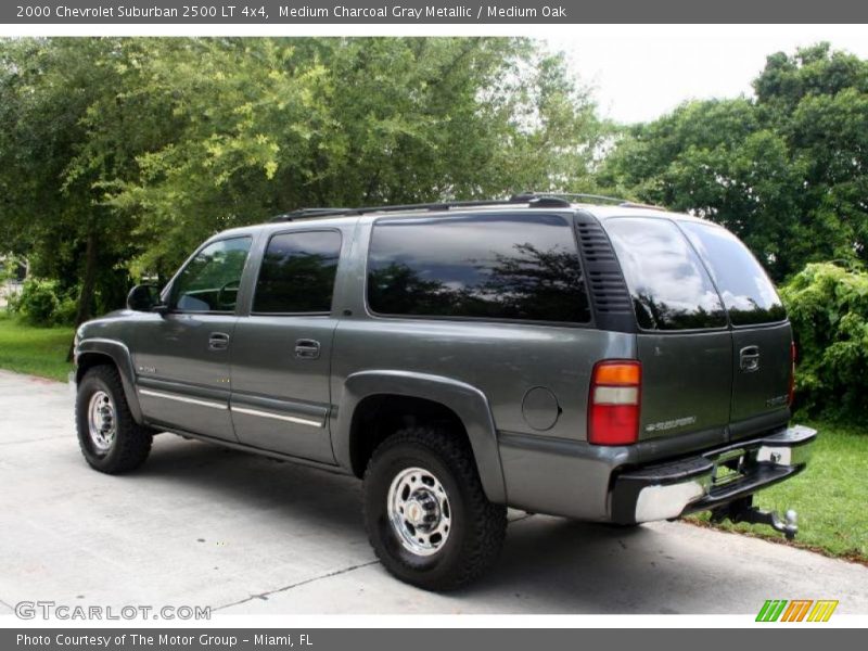 Medium Charcoal Gray Metallic / Medium Oak 2000 Chevrolet Suburban 2500 LT 4x4