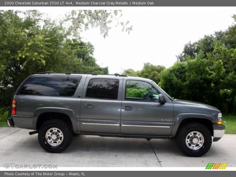 Medium Charcoal Gray Metallic / Medium Oak 2000 Chevrolet Suburban 2500 LT 4x4