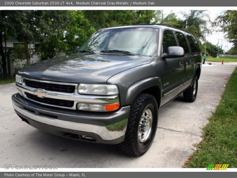 Medium Charcoal Gray Metallic / Medium Oak 2000 Chevrolet Suburban 2500 LT 4x4