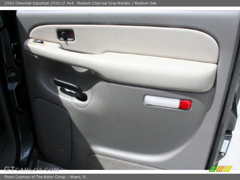 Medium Charcoal Gray Metallic / Medium Oak 2000 Chevrolet Suburban 2500 LT 4x4