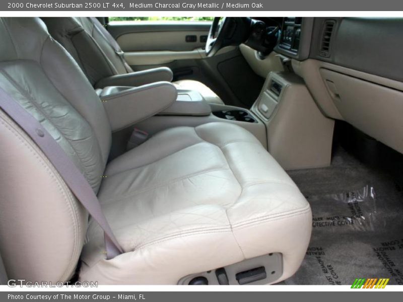Medium Charcoal Gray Metallic / Medium Oak 2000 Chevrolet Suburban 2500 LT 4x4