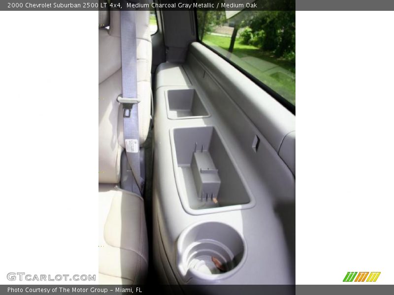 Medium Charcoal Gray Metallic / Medium Oak 2000 Chevrolet Suburban 2500 LT 4x4