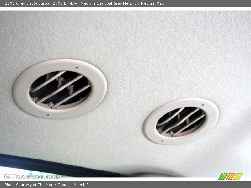 Medium Charcoal Gray Metallic / Medium Oak 2000 Chevrolet Suburban 2500 LT 4x4