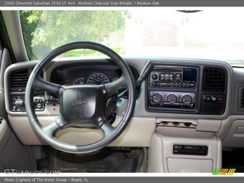 Medium Charcoal Gray Metallic / Medium Oak 2000 Chevrolet Suburban 2500 LT 4x4