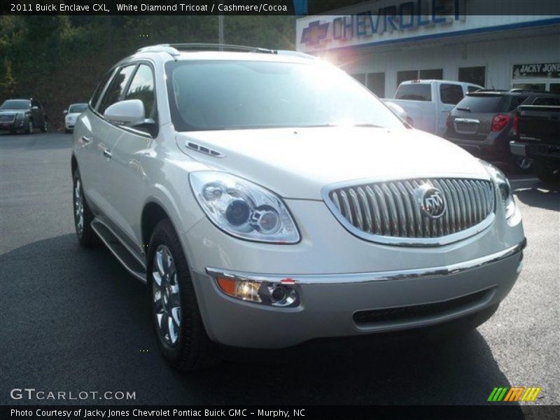 White Diamond Tricoat / Cashmere/Cocoa 2011 Buick Enclave CXL