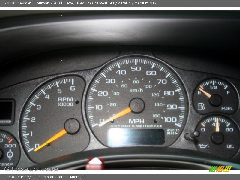 Medium Charcoal Gray Metallic / Medium Oak 2000 Chevrolet Suburban 2500 LT 4x4