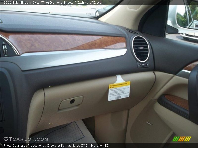 White Diamond Tricoat / Cashmere/Cocoa 2011 Buick Enclave CXL
