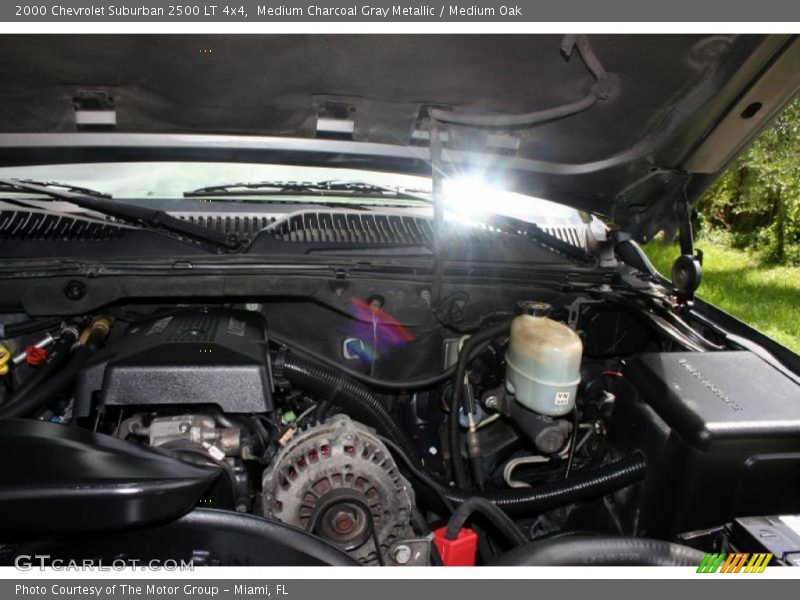 Medium Charcoal Gray Metallic / Medium Oak 2000 Chevrolet Suburban 2500 LT 4x4