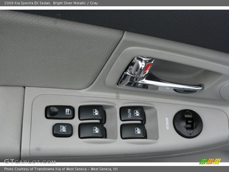 Bright Silver Metallic / Gray 2009 Kia Spectra EX Sedan