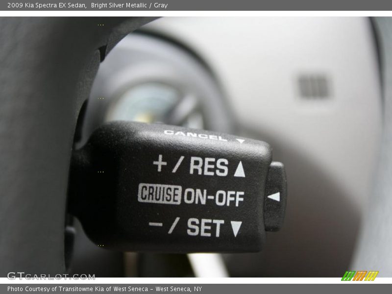 Bright Silver Metallic / Gray 2009 Kia Spectra EX Sedan