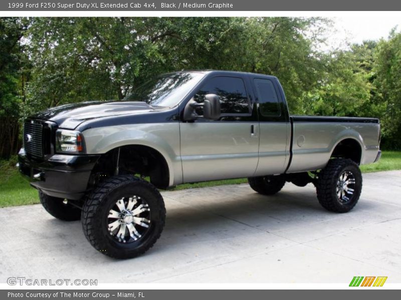 Black / Medium Graphite 1999 Ford F250 Super Duty XL Extended Cab 4x4