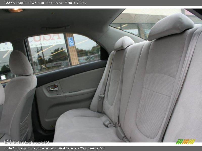 Bright Silver Metallic / Gray 2009 Kia Spectra EX Sedan