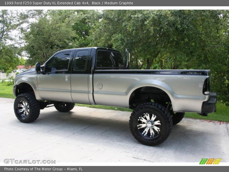 Black / Medium Graphite 1999 Ford F250 Super Duty XL Extended Cab 4x4