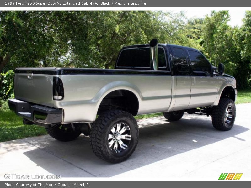 Black / Medium Graphite 1999 Ford F250 Super Duty XL Extended Cab 4x4