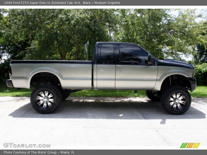 Black / Medium Graphite 1999 Ford F250 Super Duty XL Extended Cab 4x4