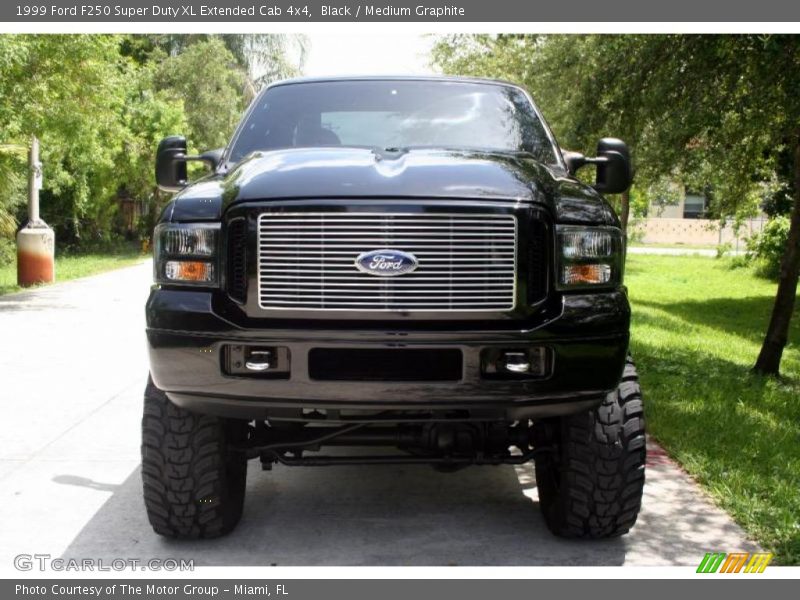 Black / Medium Graphite 1999 Ford F250 Super Duty XL Extended Cab 4x4