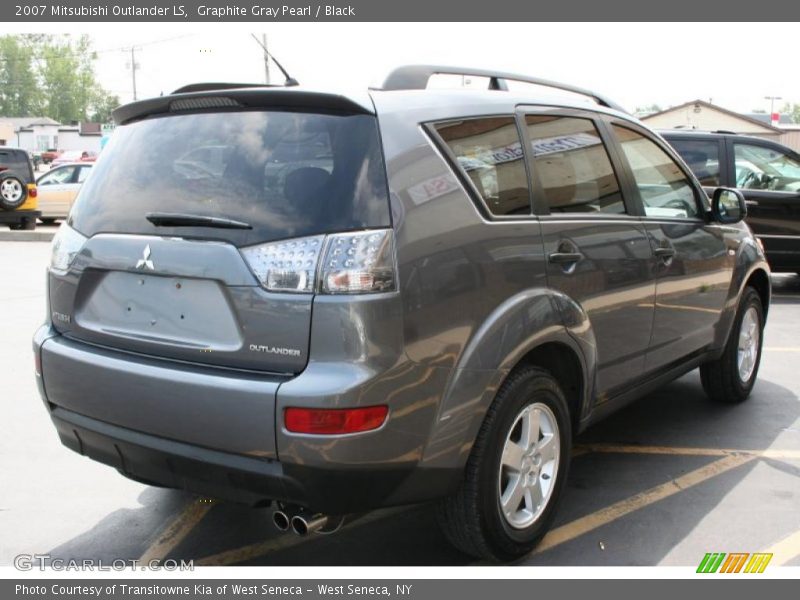 Graphite Gray Pearl / Black 2007 Mitsubishi Outlander LS