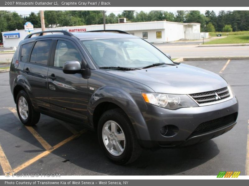 Graphite Gray Pearl / Black 2007 Mitsubishi Outlander LS