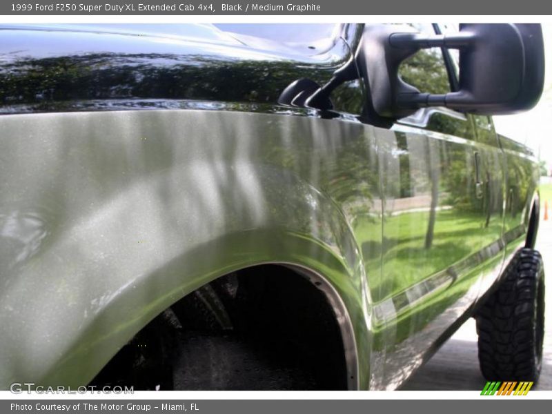 Black / Medium Graphite 1999 Ford F250 Super Duty XL Extended Cab 4x4