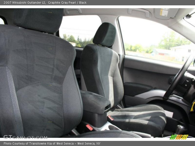 Graphite Gray Pearl / Black 2007 Mitsubishi Outlander LS