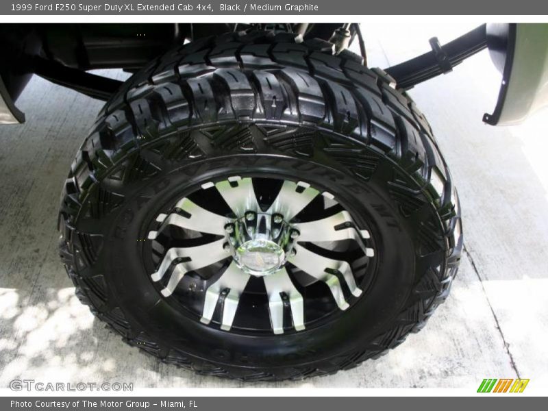 Black / Medium Graphite 1999 Ford F250 Super Duty XL Extended Cab 4x4