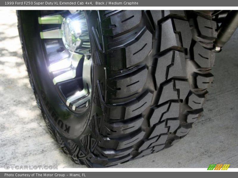 Black / Medium Graphite 1999 Ford F250 Super Duty XL Extended Cab 4x4