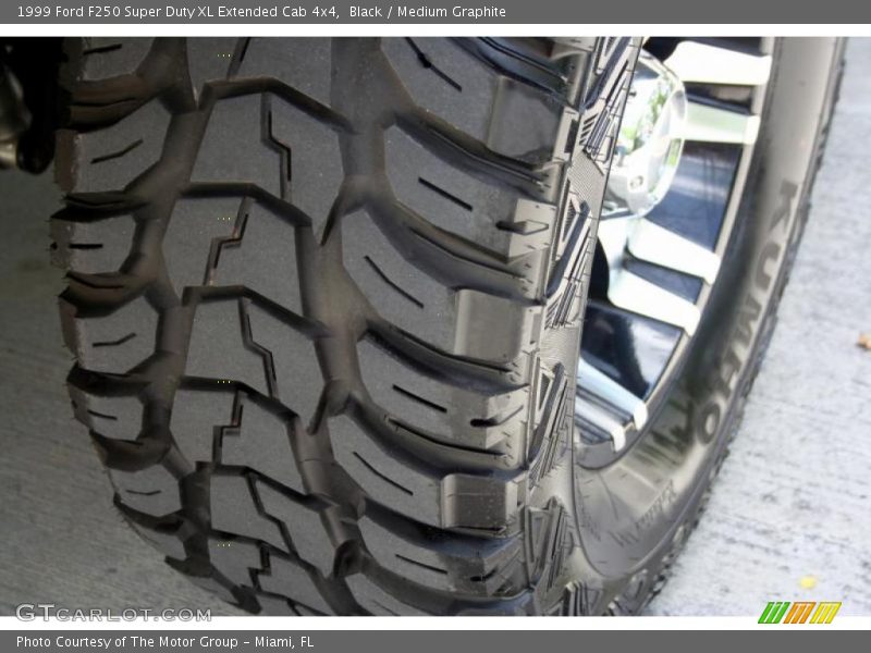 Black / Medium Graphite 1999 Ford F250 Super Duty XL Extended Cab 4x4