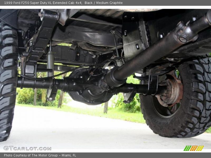 Black / Medium Graphite 1999 Ford F250 Super Duty XL Extended Cab 4x4