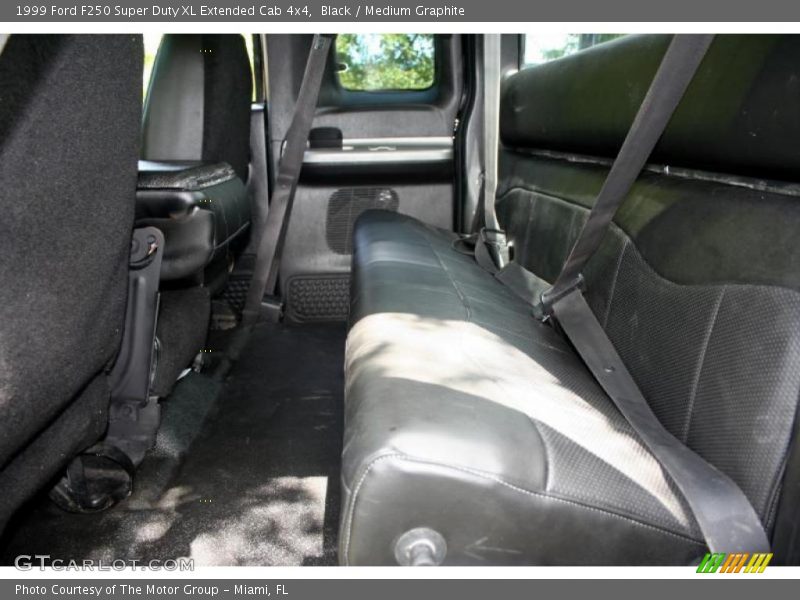 Black / Medium Graphite 1999 Ford F250 Super Duty XL Extended Cab 4x4