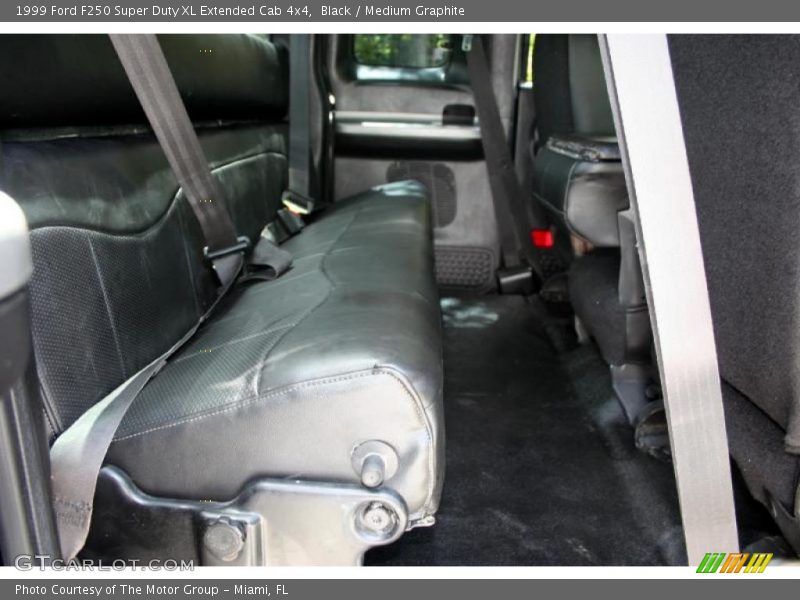 Black / Medium Graphite 1999 Ford F250 Super Duty XL Extended Cab 4x4