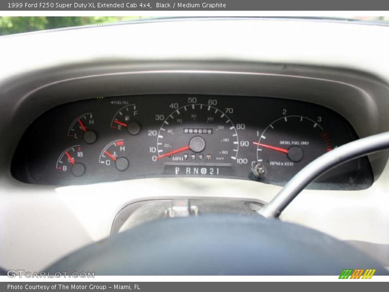 Black / Medium Graphite 1999 Ford F250 Super Duty XL Extended Cab 4x4