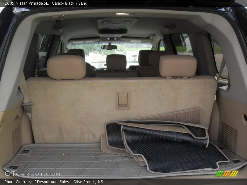 Galaxy Black / Sand 2005 Nissan Armada SE